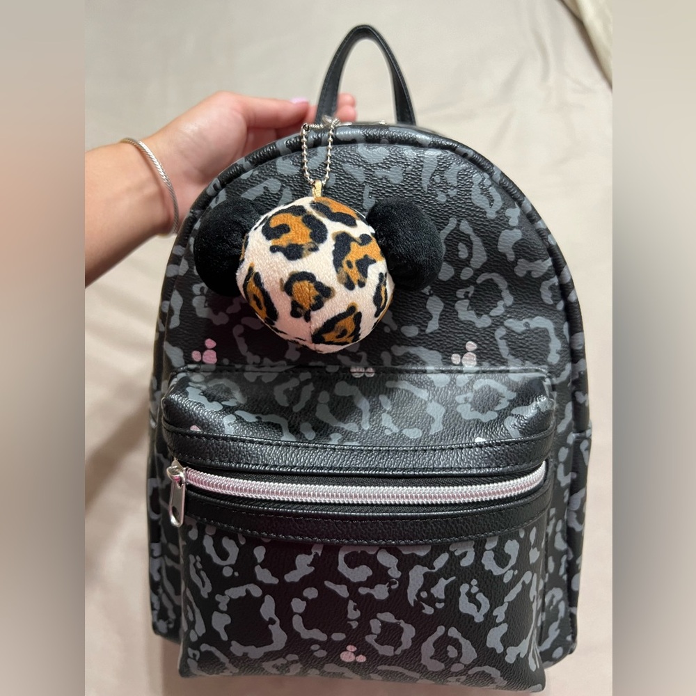 Disney Backpack - image 4